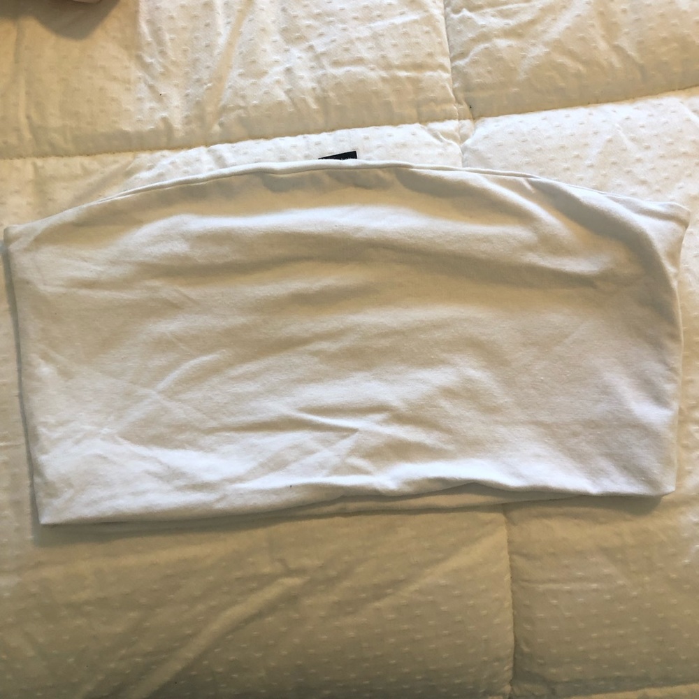 Forever 21 white crop top size S